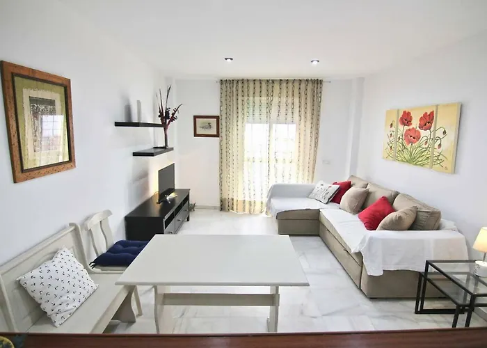 Patio Junto A La Playa